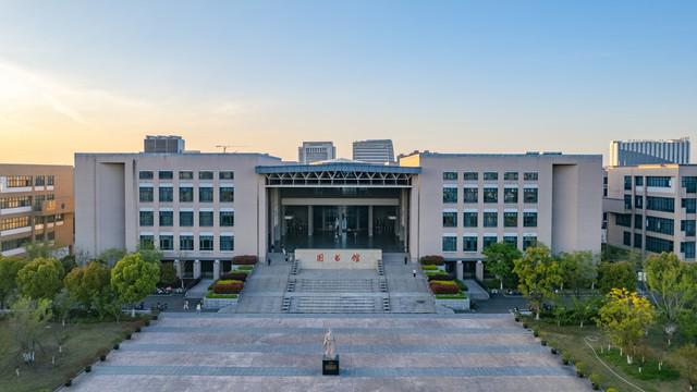 中科大有23个A+学科河南后悔没将它留住复旦大学有31个A+学科(图6)